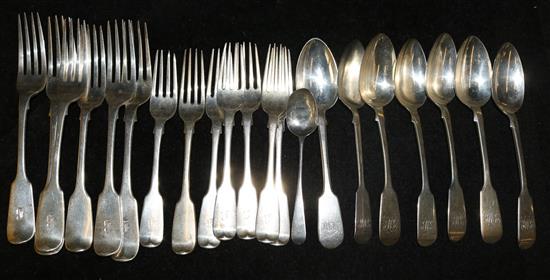 Mixed silver flatware